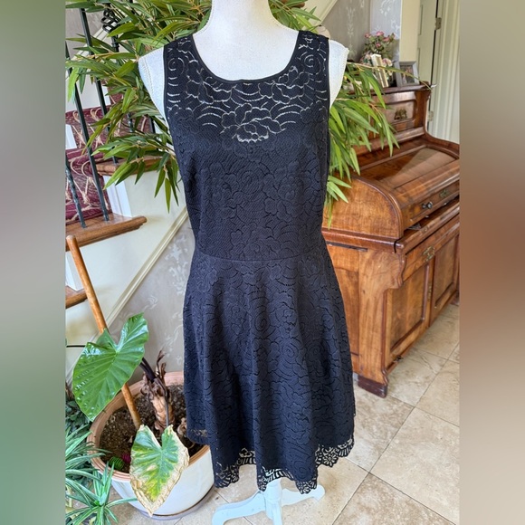 Tommy Hilfiger fit and flare lace ladies line sleeveless dress size 8 - Picture 13 of 15